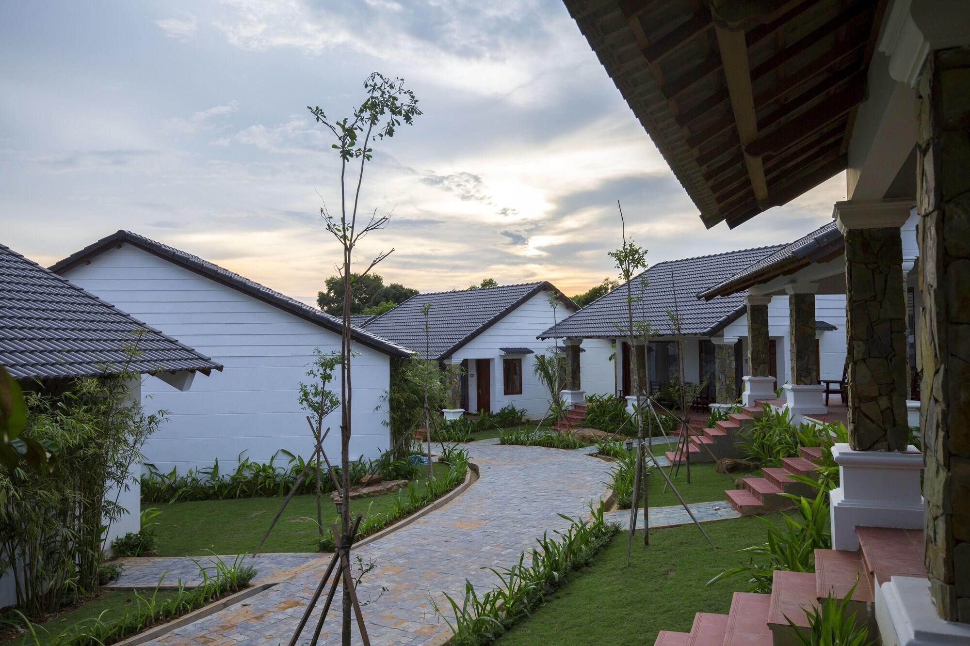 Myplace Siena Garden Resort Фукуок Екстер'єр фото